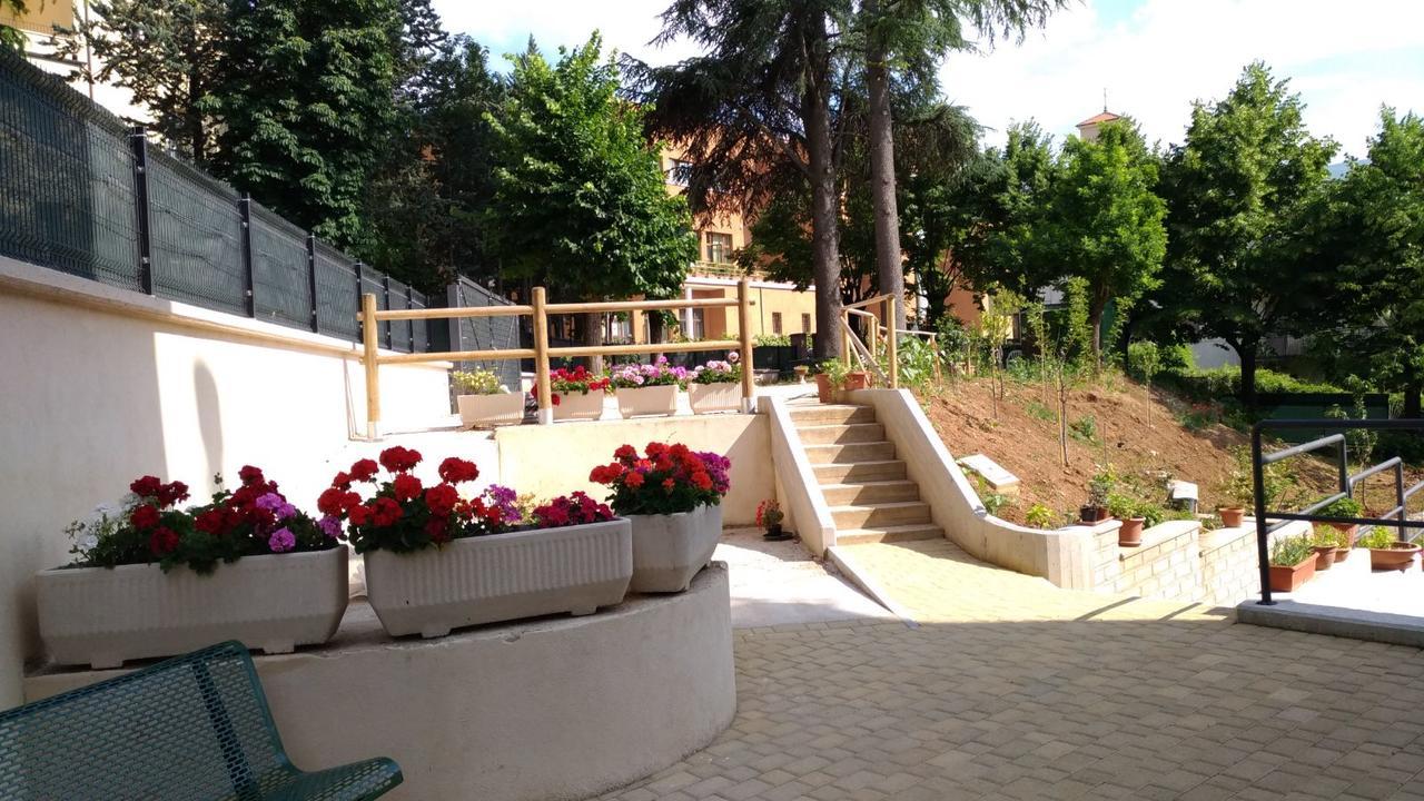 לינה וארוחת בוקר ל'אקווילה Casa Ospitalita San Giuseppe מראה חיצוני תמונה