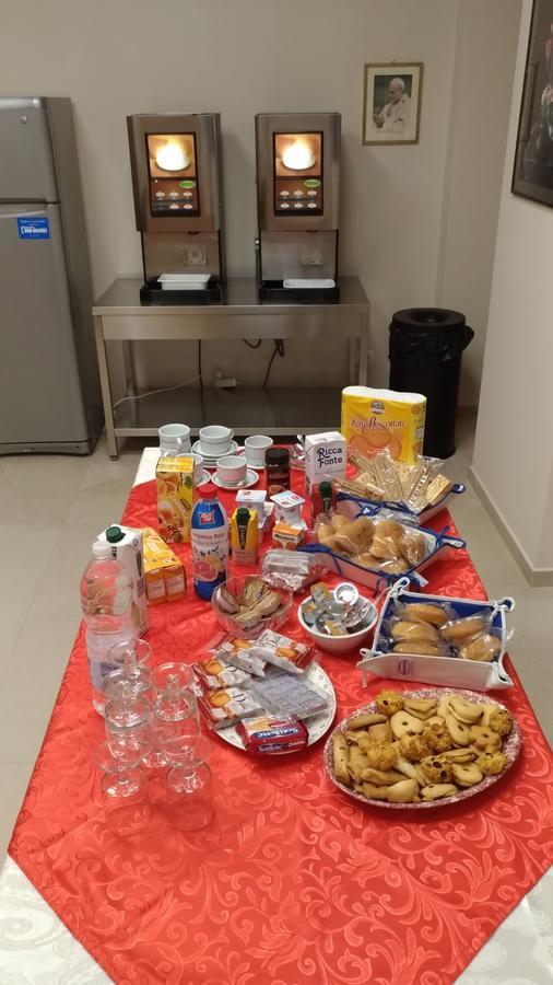 לינה וארוחת בוקר ל'אקווילה Casa Ospitalita San Giuseppe מראה חיצוני תמונה